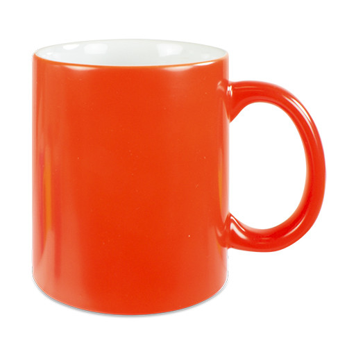 Neonfarbene Tasse mit Wunschdruck